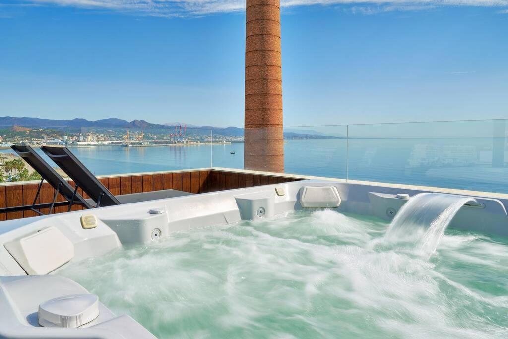 D&R Penthouse On The Beach Διαμέρισμα Μάλαγα Εξωτερικό φωτογραφία